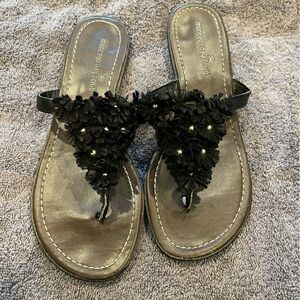 Montego Bay Club Black Floral Sandals